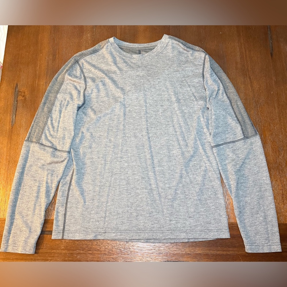 Lululemon Heather Gray Long Sleeve Men's Tee Large
